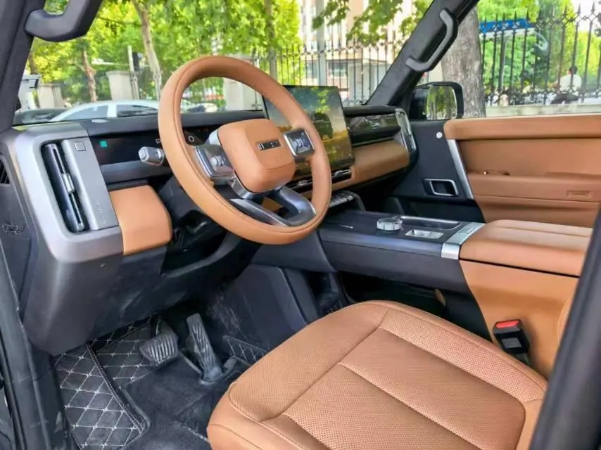 ICAR 2026 iCAR V 27 200KM 4WD Falcon 700 Automatic 2