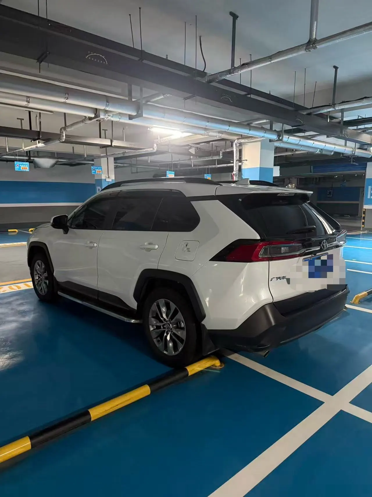 Toyota 2024 Wilanda 2.0 Stepless Two-Drive Leading Edition Automatic Gear 4