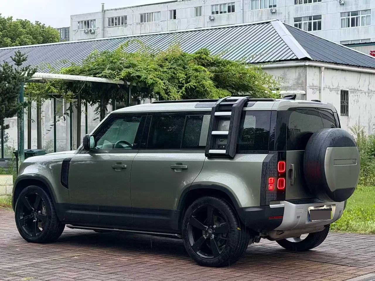 Land Rover Guard (Imported) 2020 Guard 110 3.0T X P400 Automatic Gear 7