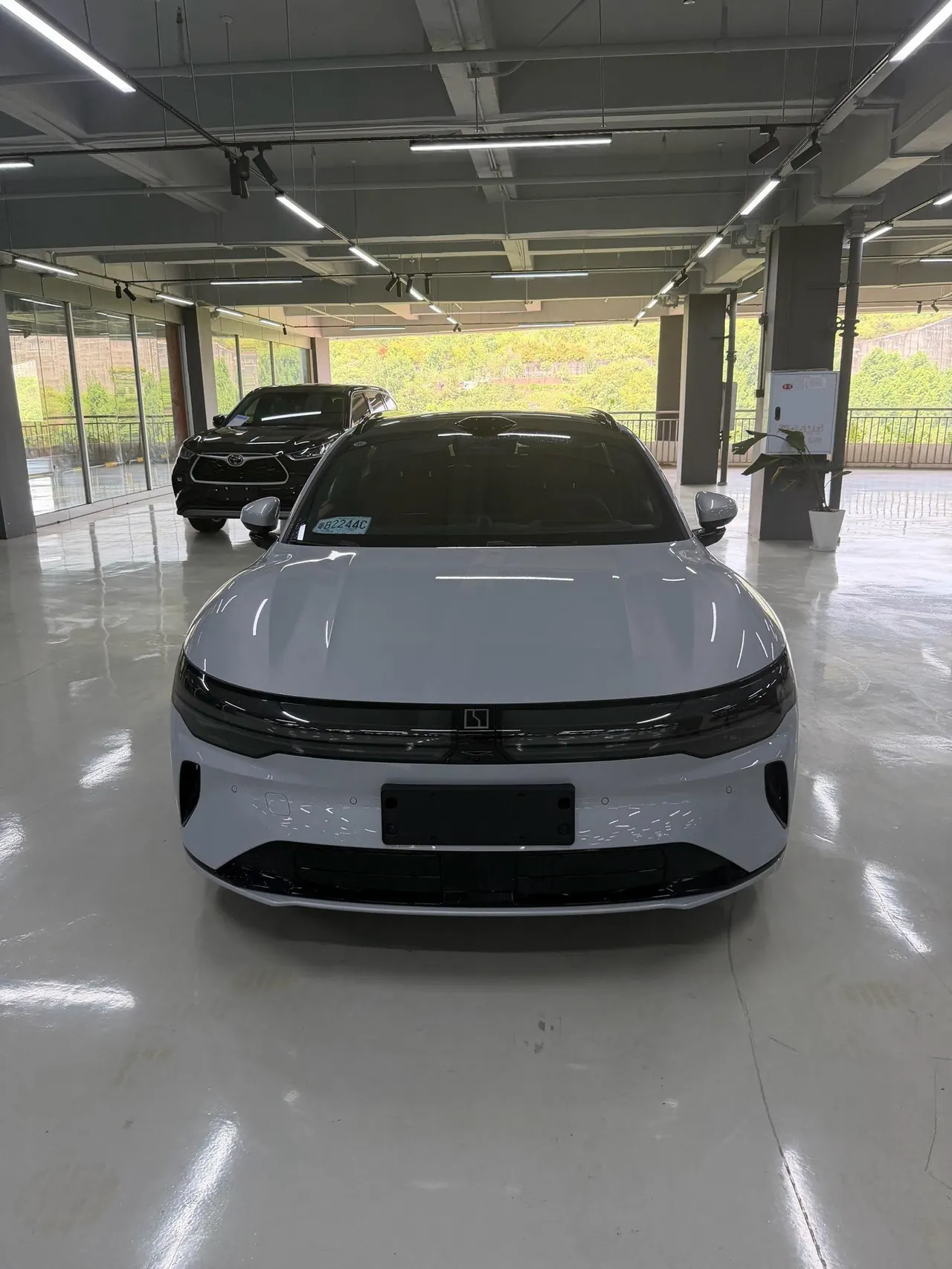 Zeekr 2026 Zeekr 007GT Rear Drive Max Edition 75kWh Automatic Gear 2