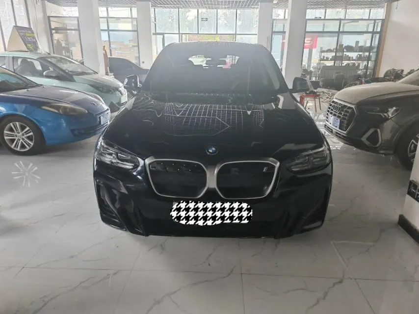 BMW 2024 iX3 leading automatic 2