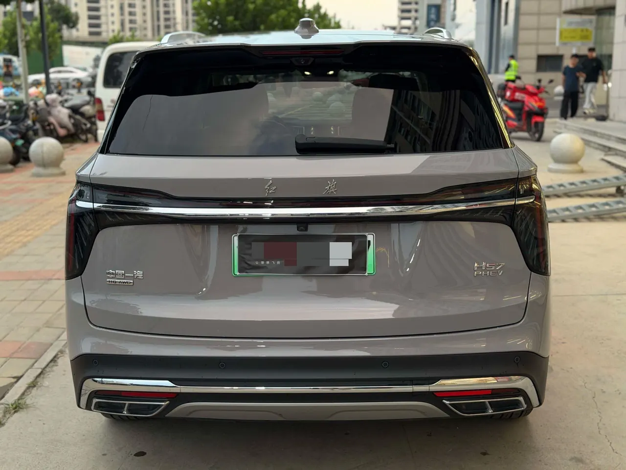 HongQi 2024 HS7 PHEV 2.0T 4-wheel drive flag collar version 6-seat automatic gear 4