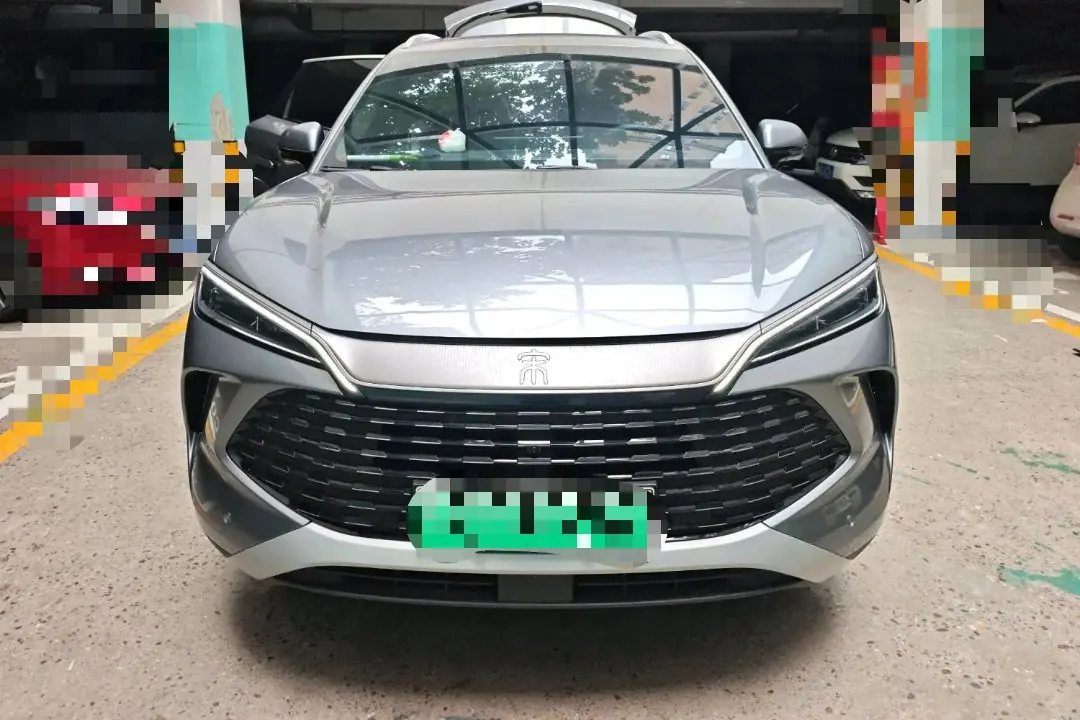 BYD 2025 Song L DM-i 1.5 Stepless Smart Driving Edition 112km Exceed Automatic Gear 2