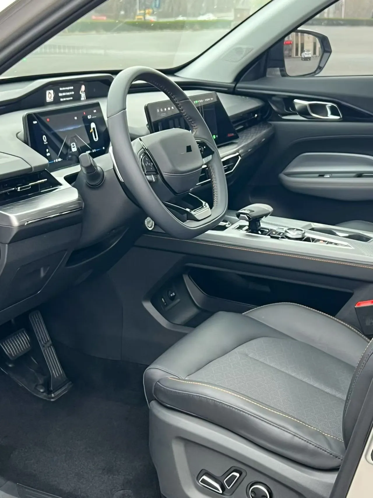 Oshan 2022 Z6 1.5T Blue Whale Zhihang Automatic Gear 7