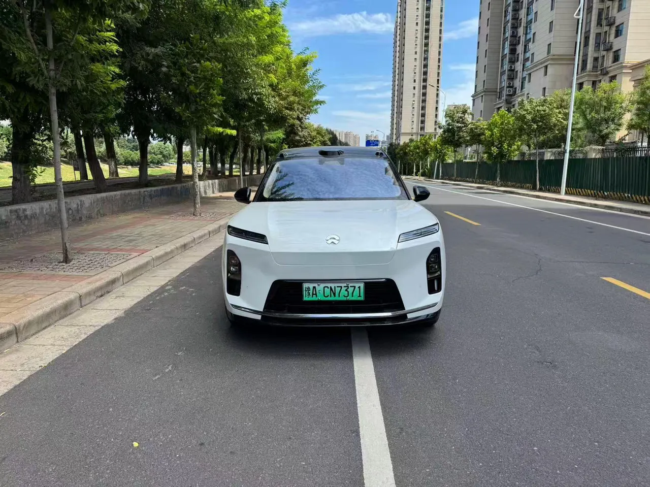NIO 2026 ES8 6‑Seater Executive Signature Edition Automatic Transmission 2