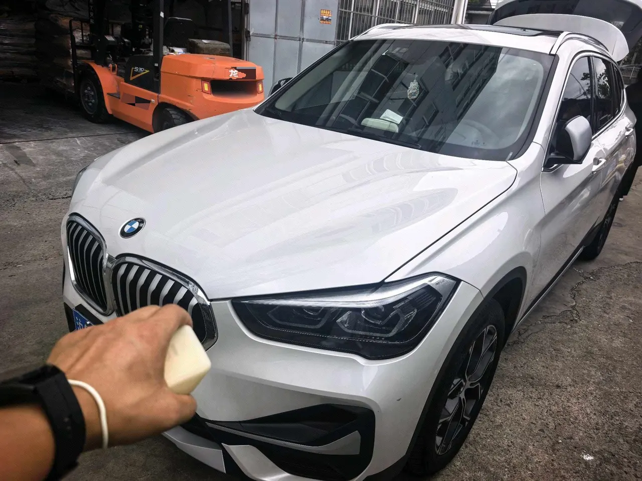 Open image lightbox: BMW 2022 X1 sDrive20Li 1.5T fashion automatic gear
