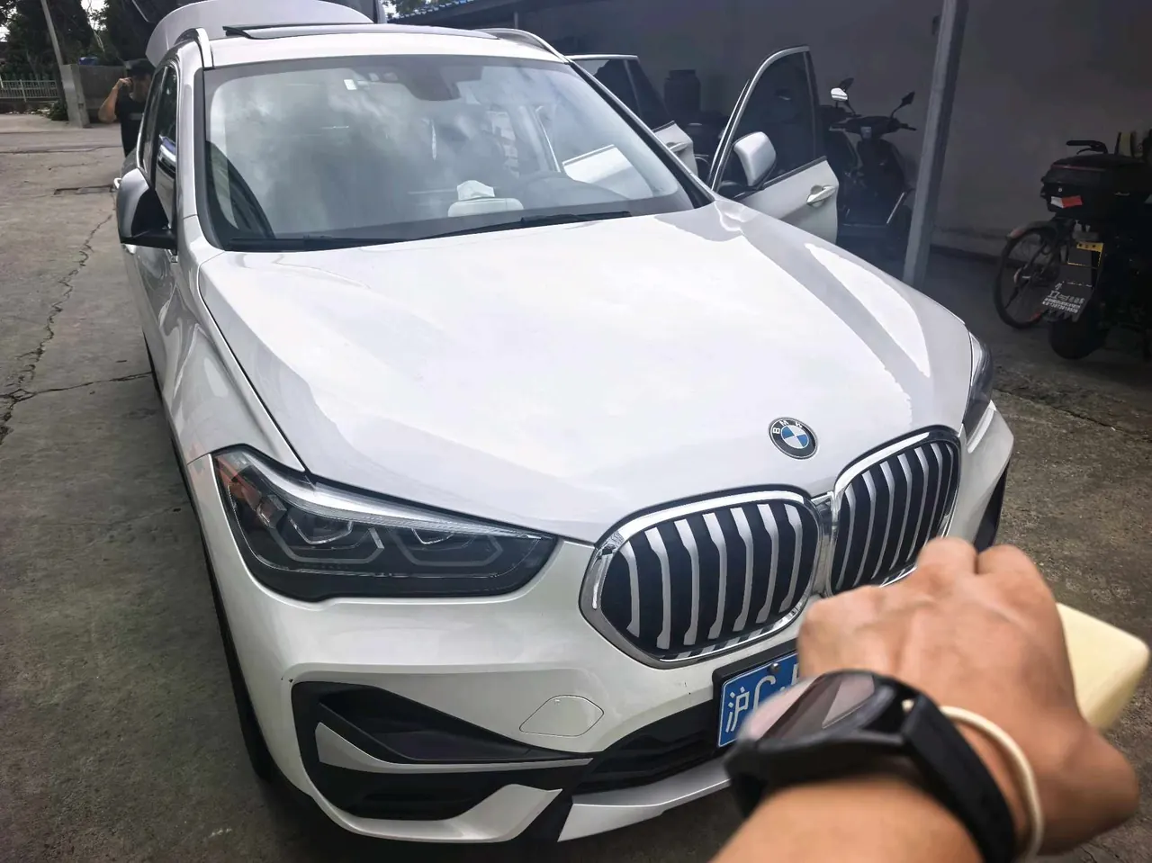 BMW 2022 X1 sDrive20Li 1.5T fashion automatic gear 2