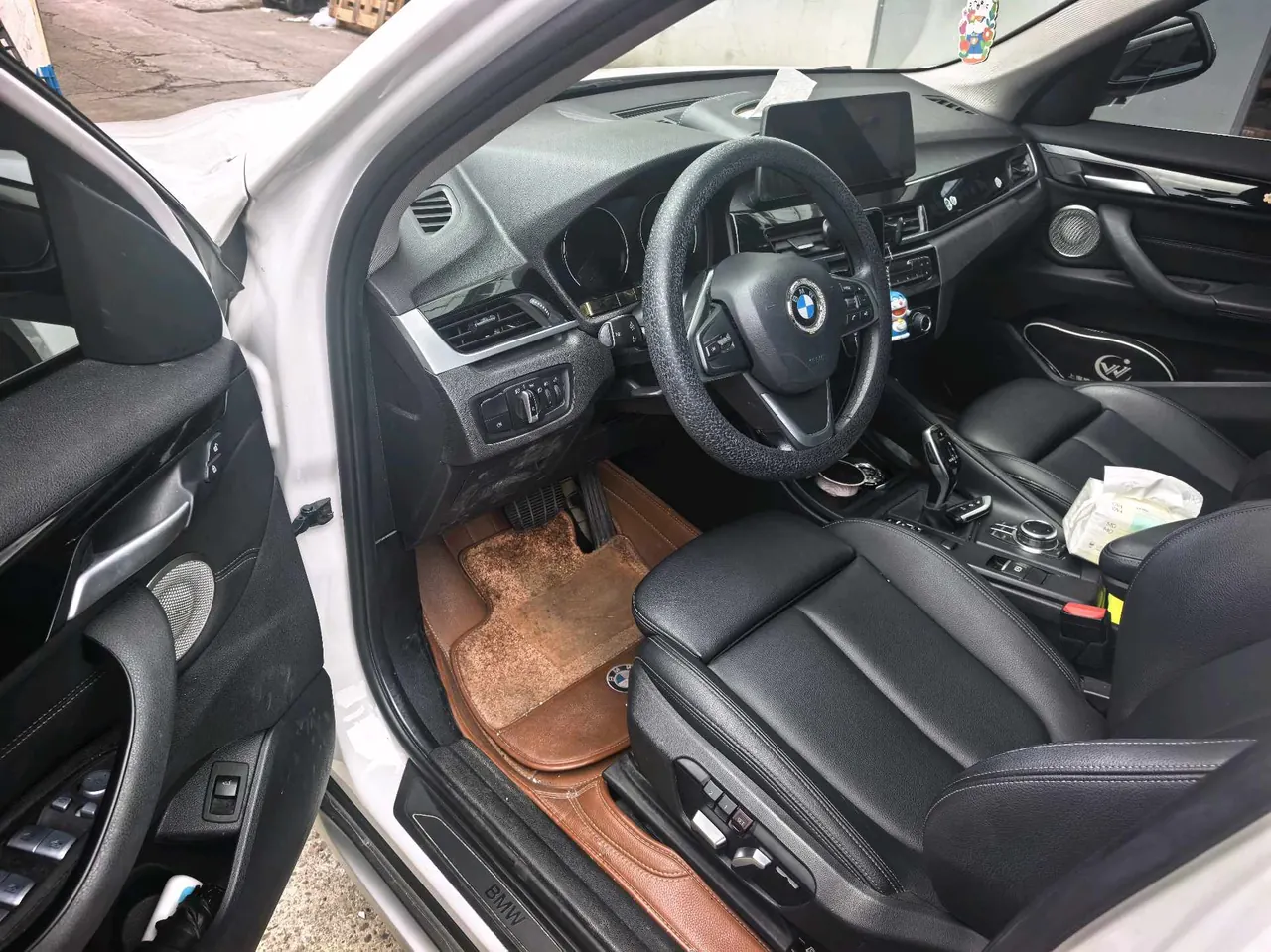 BMW 2022 X1 sDrive20Li 1.5T fashion automatic gear 4