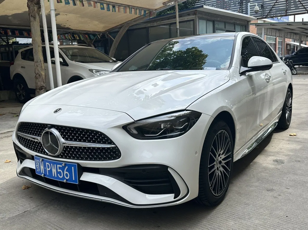 Open image lightbox: Mercedes Benz Class C 2026 C 260 L 48V 2.0T Sports Edition Automatic Gear