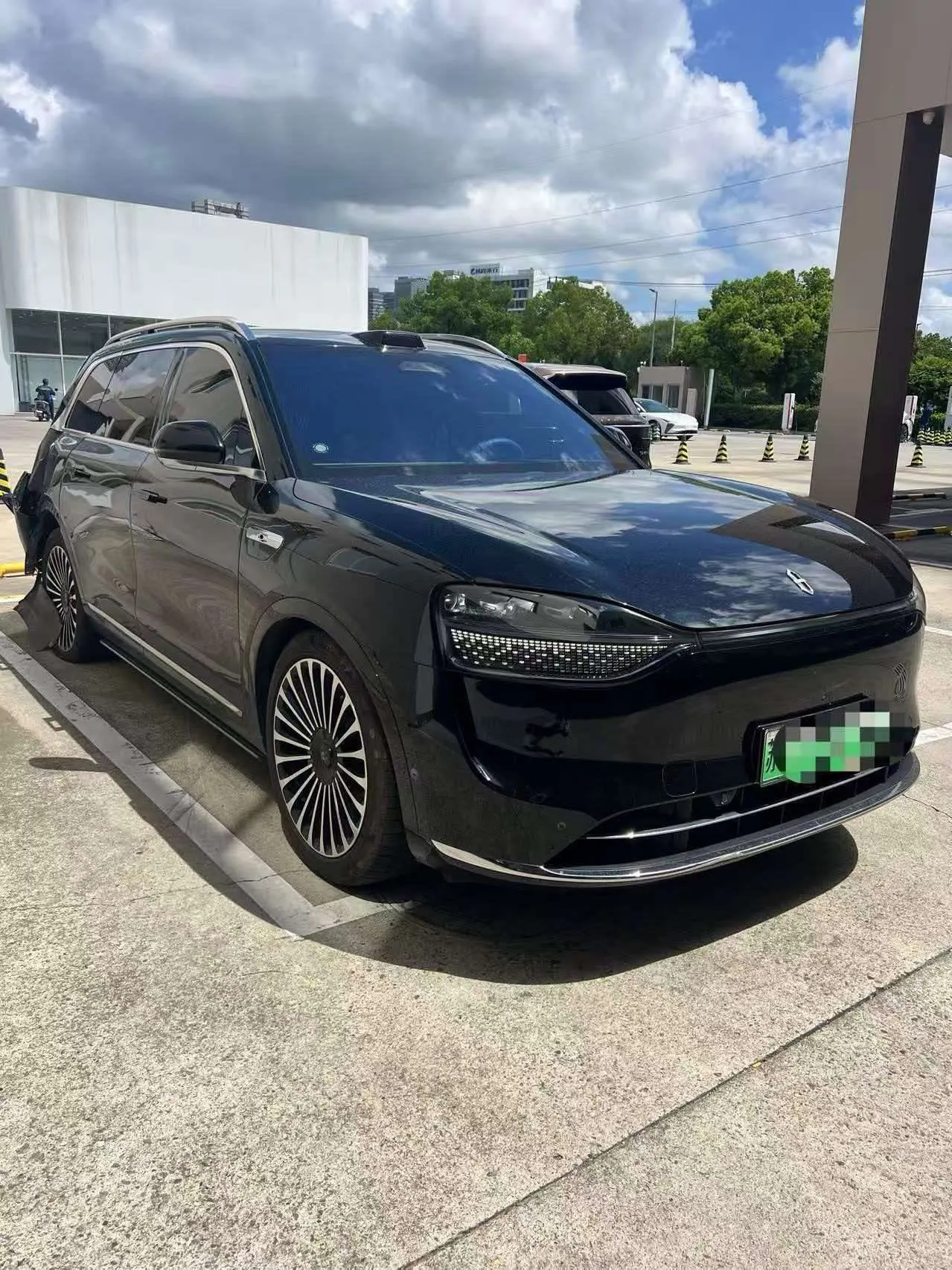 AITO 2024 AITO M9 extended range Ultra 52kWh automatic gear 2