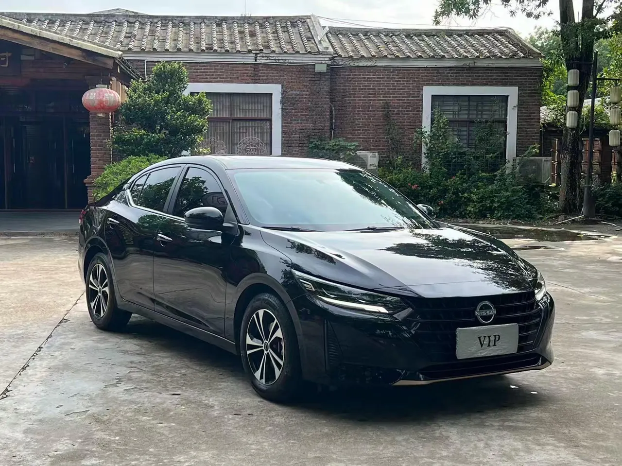 Nissan 2023 Sylphy 1.6 Stepless Black Gold Edition Automatic Gear 3