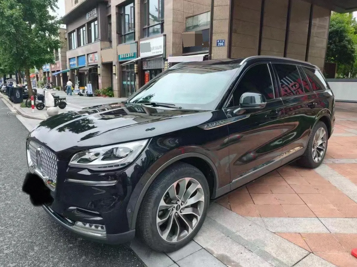 打开图片灯箱:Lincoln 2020 Aviator 3.0T V6 Four-wheel Drive Administrative Edition Automatic Gear