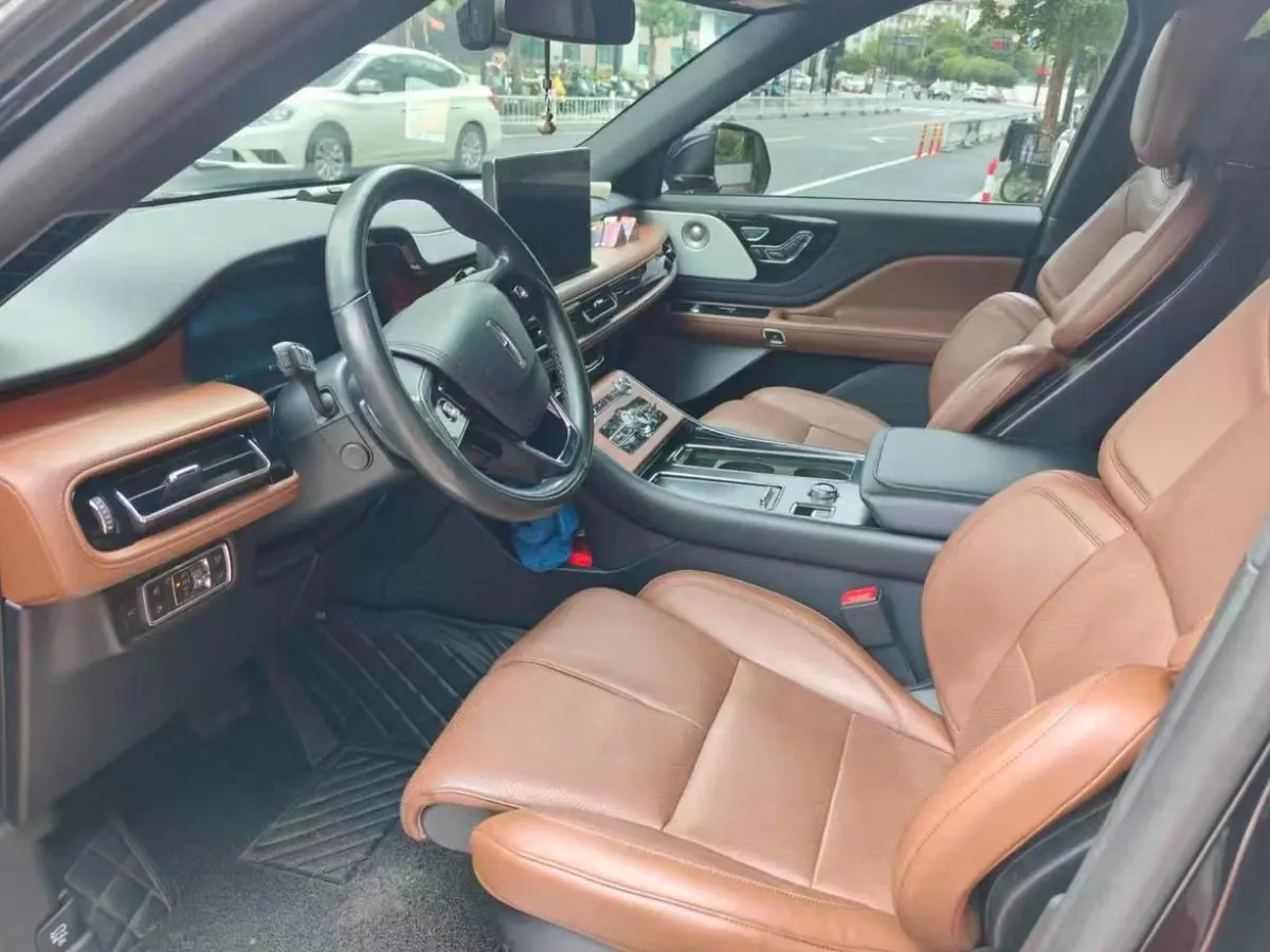Lincoln 2020 Aviator 3.0T V6 Four-wheel Drive Administrative Edition Automatic Gear 3