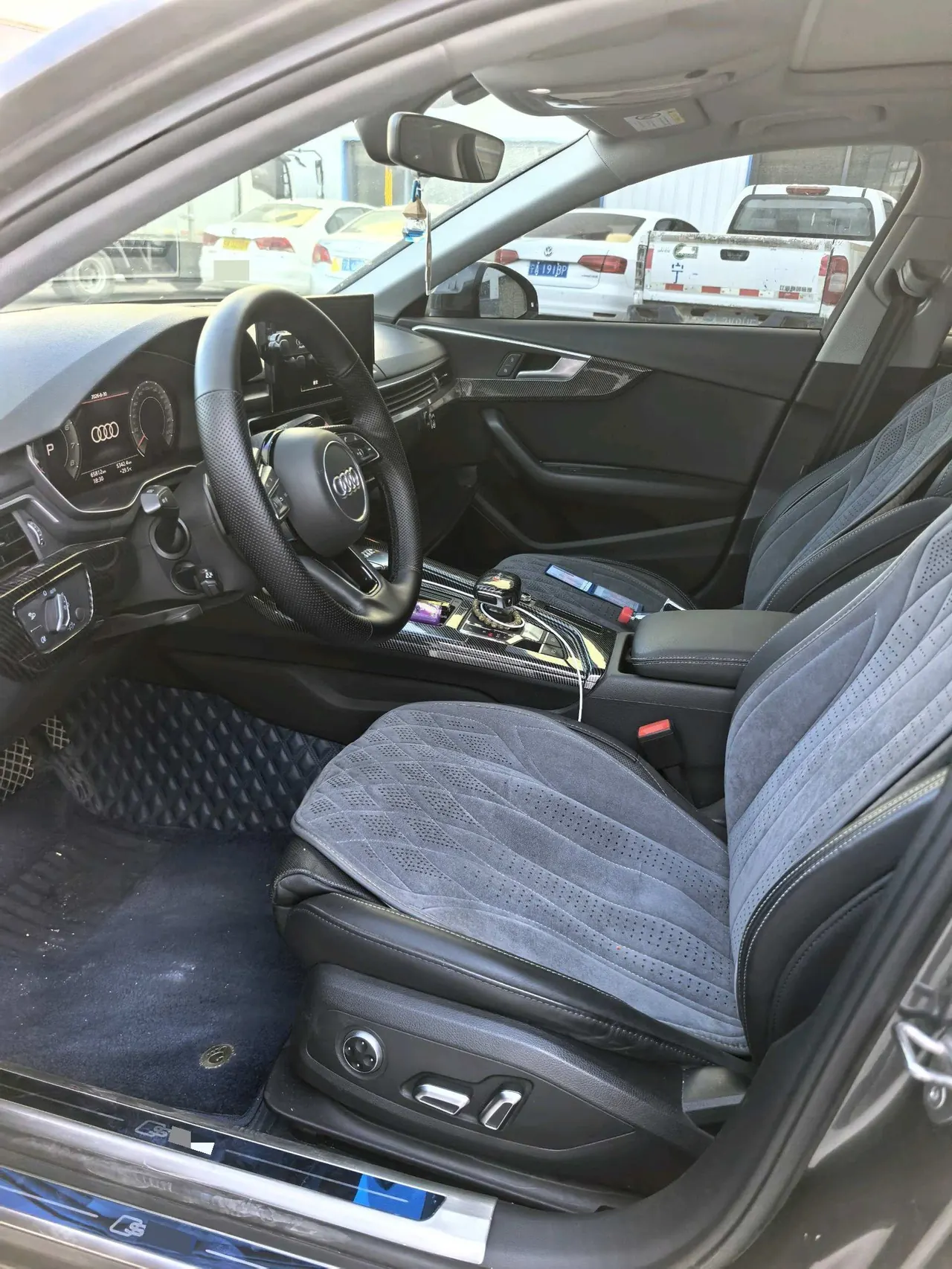 Audi 2020 A4L 2.0TFSI 40TFSI Deluxe Dynamic Automatic 13