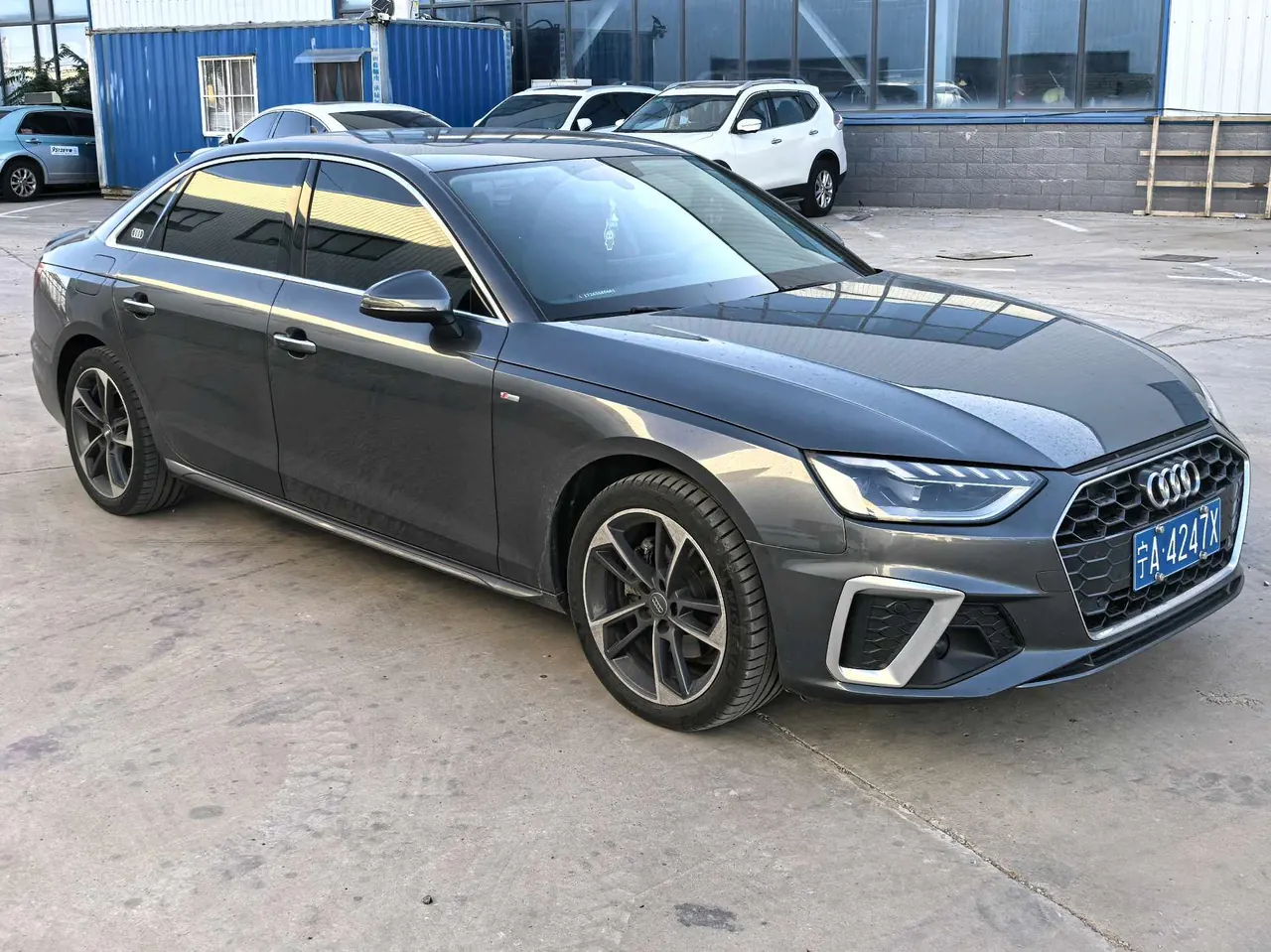 Audi 2020 A4L 2.0TFSI 40TFSI Deluxe Dynamic Automatic 6