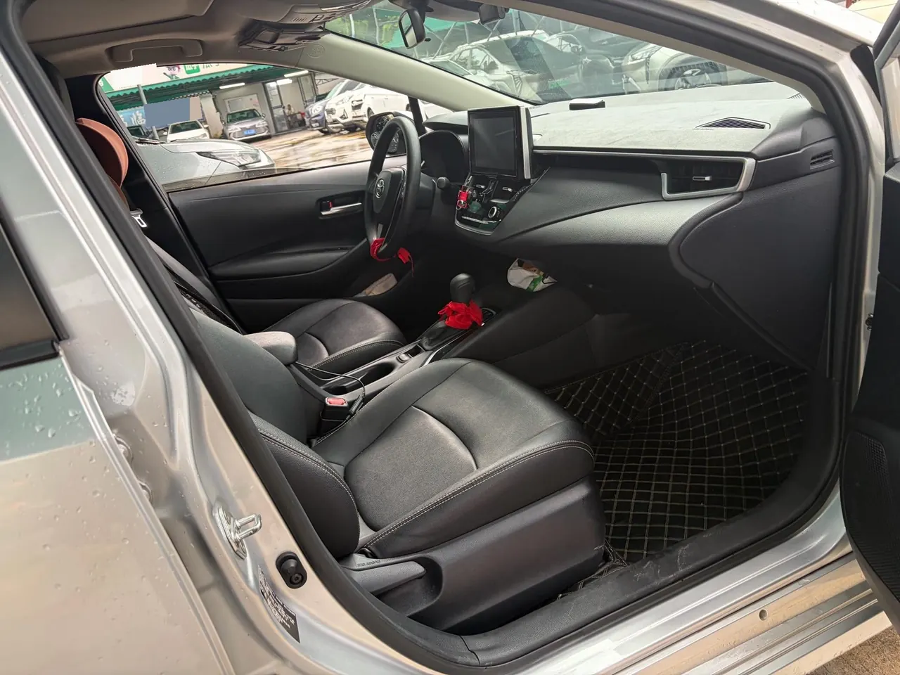 Toyota 2021 corolla 1.2T stepless elite version of automatic gear 5