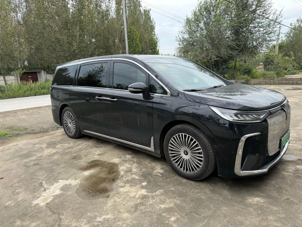 Voyah 2025 dreamers PHEV 1.5T four-wheel drive distinguished Kunpeng version automatic gear 2