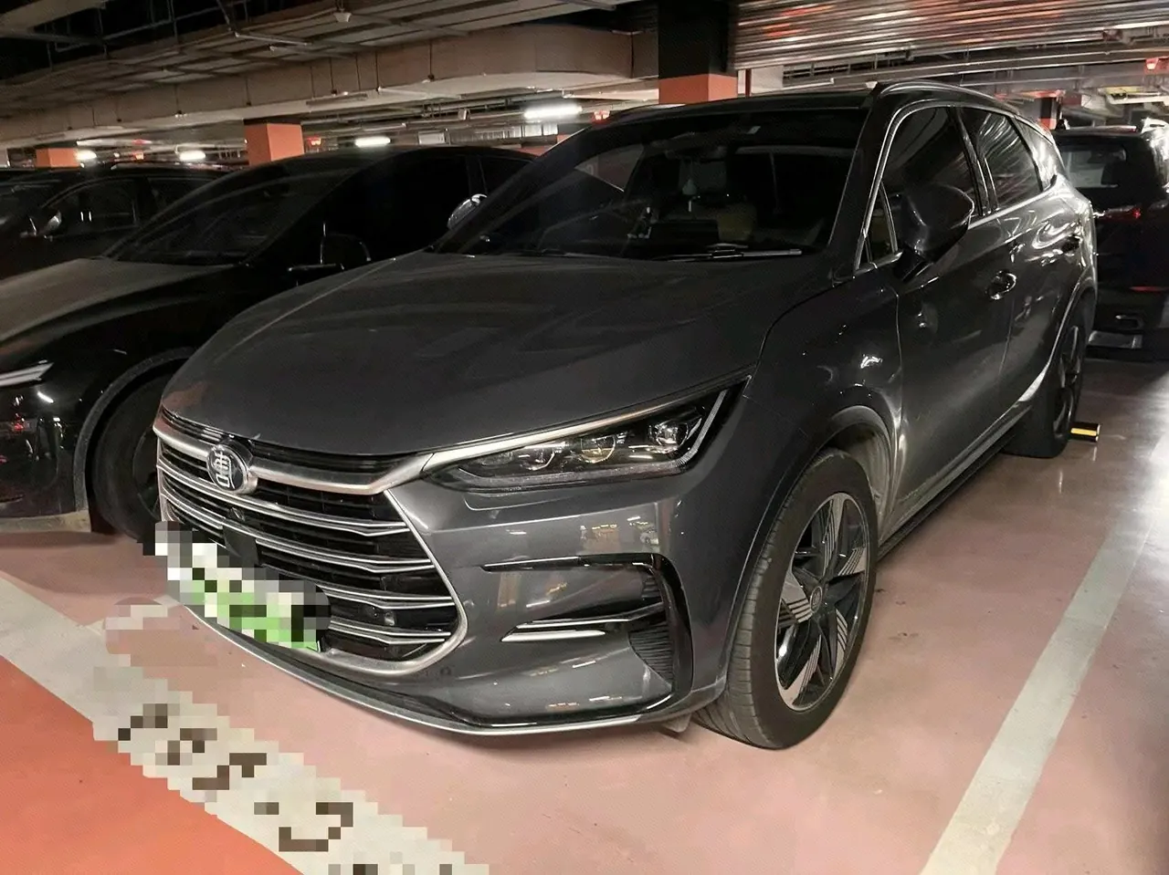 Open image lightbox: BYD Tang New Energy 2023 Tang DM-i 1.5T Stepless 112KM Champion Edition Exclusive Automatic Gear