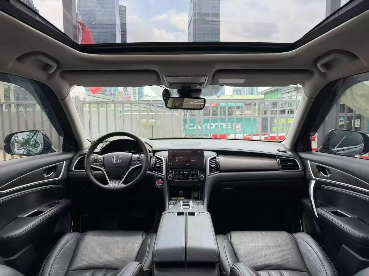 Honda 2020 Crown Road 2.0T 370TURBO Two-Drive Deluxe Automatic Gear 8