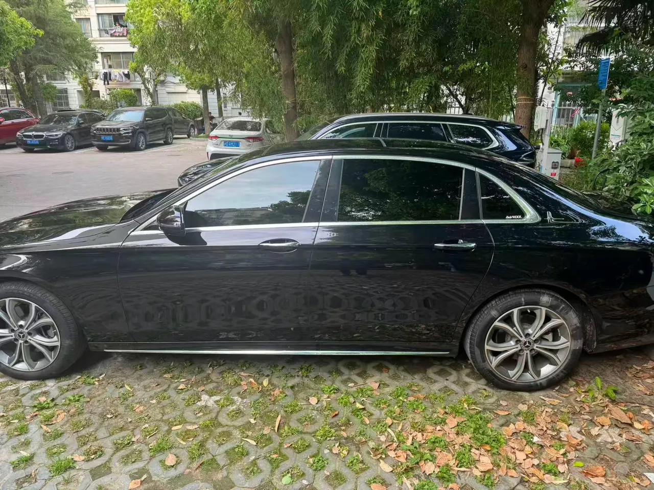 Mercedes Benz E Class 2023 E 300 L 2.0T Sports Luxury Automatic Gear 3
