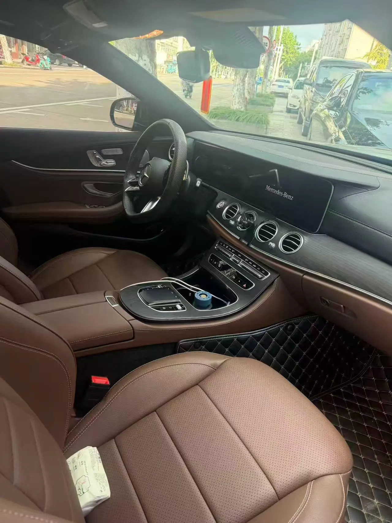 Mercedes Benz E Class 2023 E 300 L 2.0T Sports Luxury Automatic Gear 4