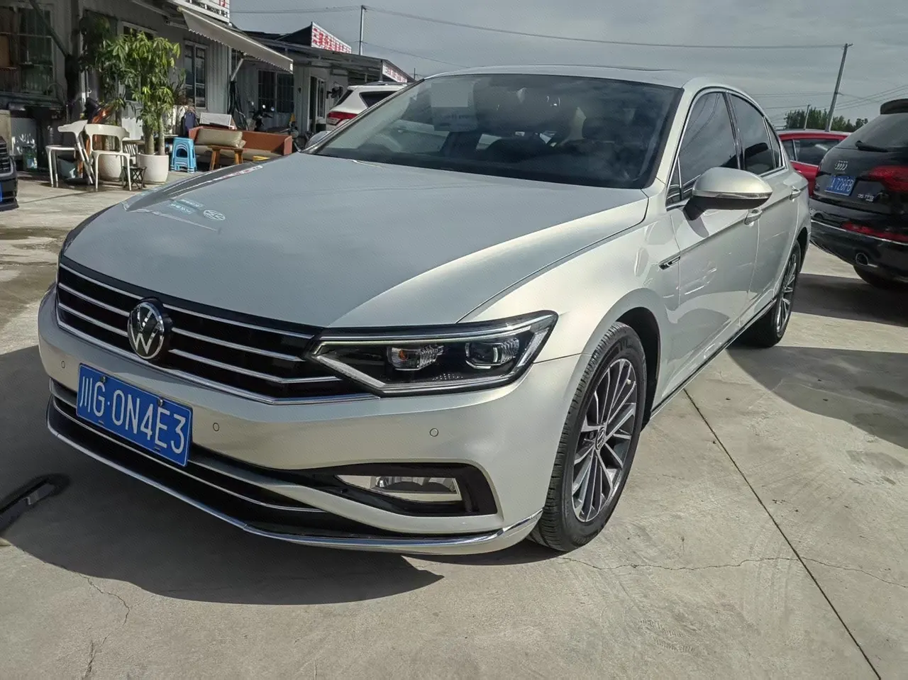 Open image lightbox: Volkswagen 2020 Magotan 2.0TSI 330TSI luxury automatic transmission