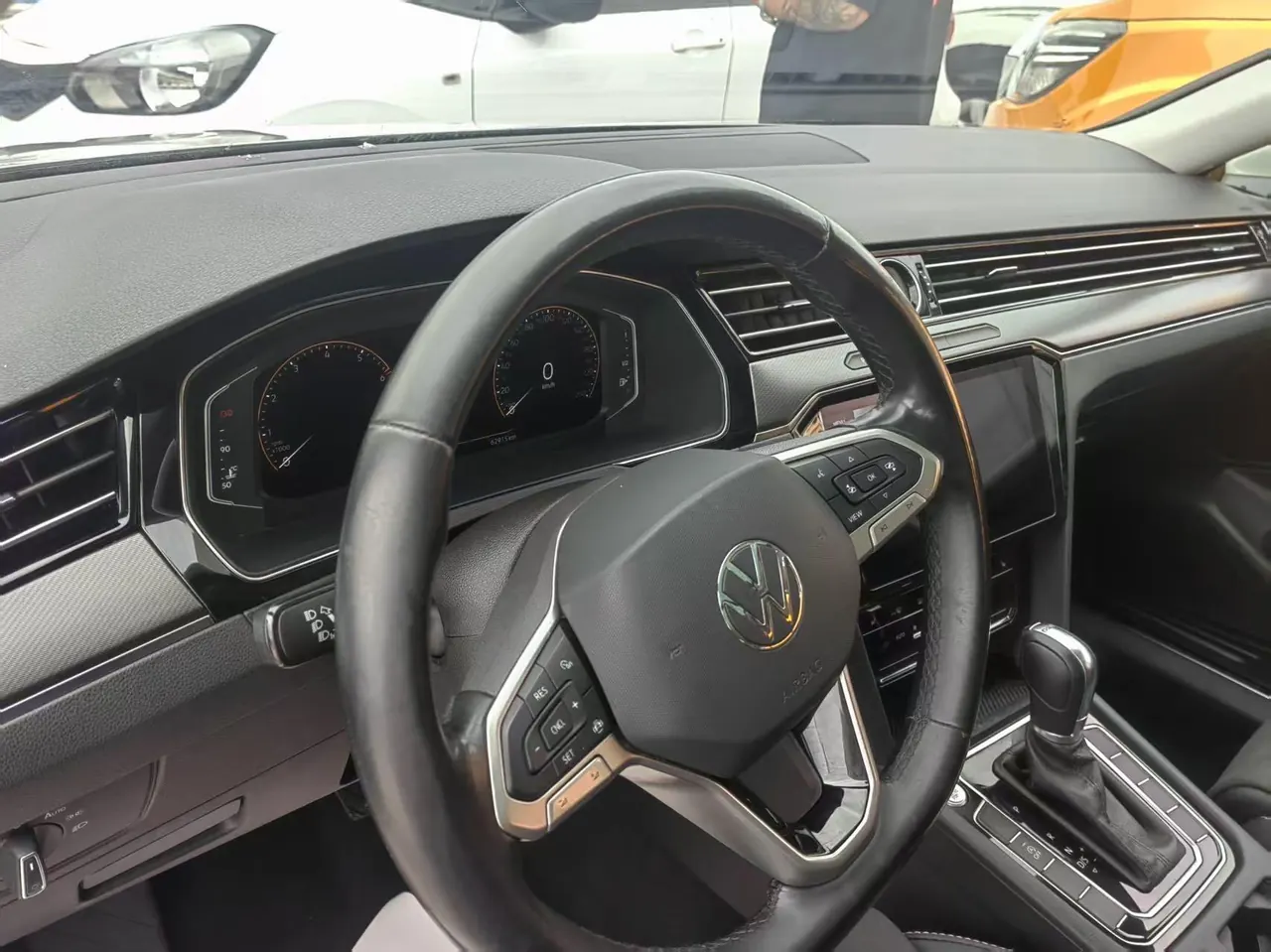 Volkswagen 2020 Magotan 2.0TSI 330TSI luxury automatic transmission 6