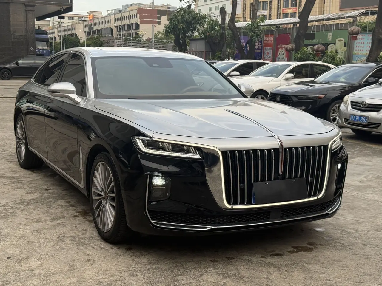 HongQi 2020 H9 48V 2.0T Zhilian Flag Edition Automatic Gear 3