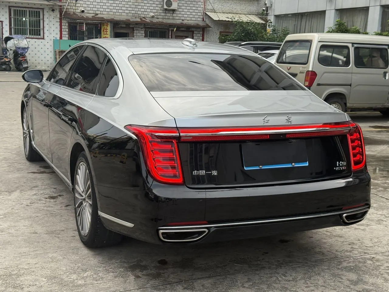 HongQi 2020 H9 48V 2.0T Zhilian Flag Edition Automatic Gear 9