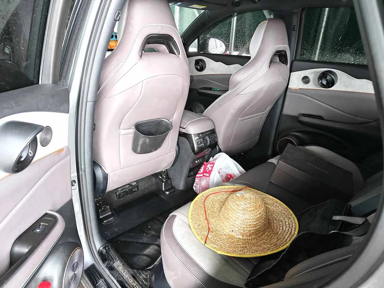 BYD 2023 frigates 07 DM-p 1.5T stepless 175KM four-wheel drive flagship automatic gear 3