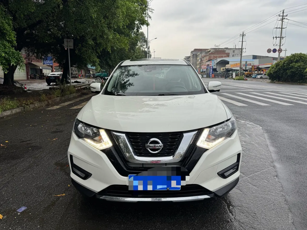 Nissan 2020 Qijun 2.0 Stepless XL ITS Two-Drive Comfort Edition Automatic Gear 2