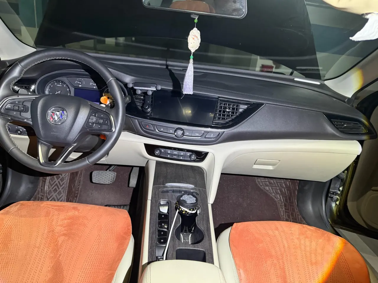 Buick 2020 Regal 1.5T 552T Elite Automatic Gear 4