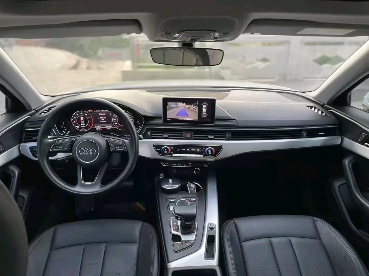 Audi 2020 A4L 2.0TFSI 40TFSI Fashion Elegant Automatic 3