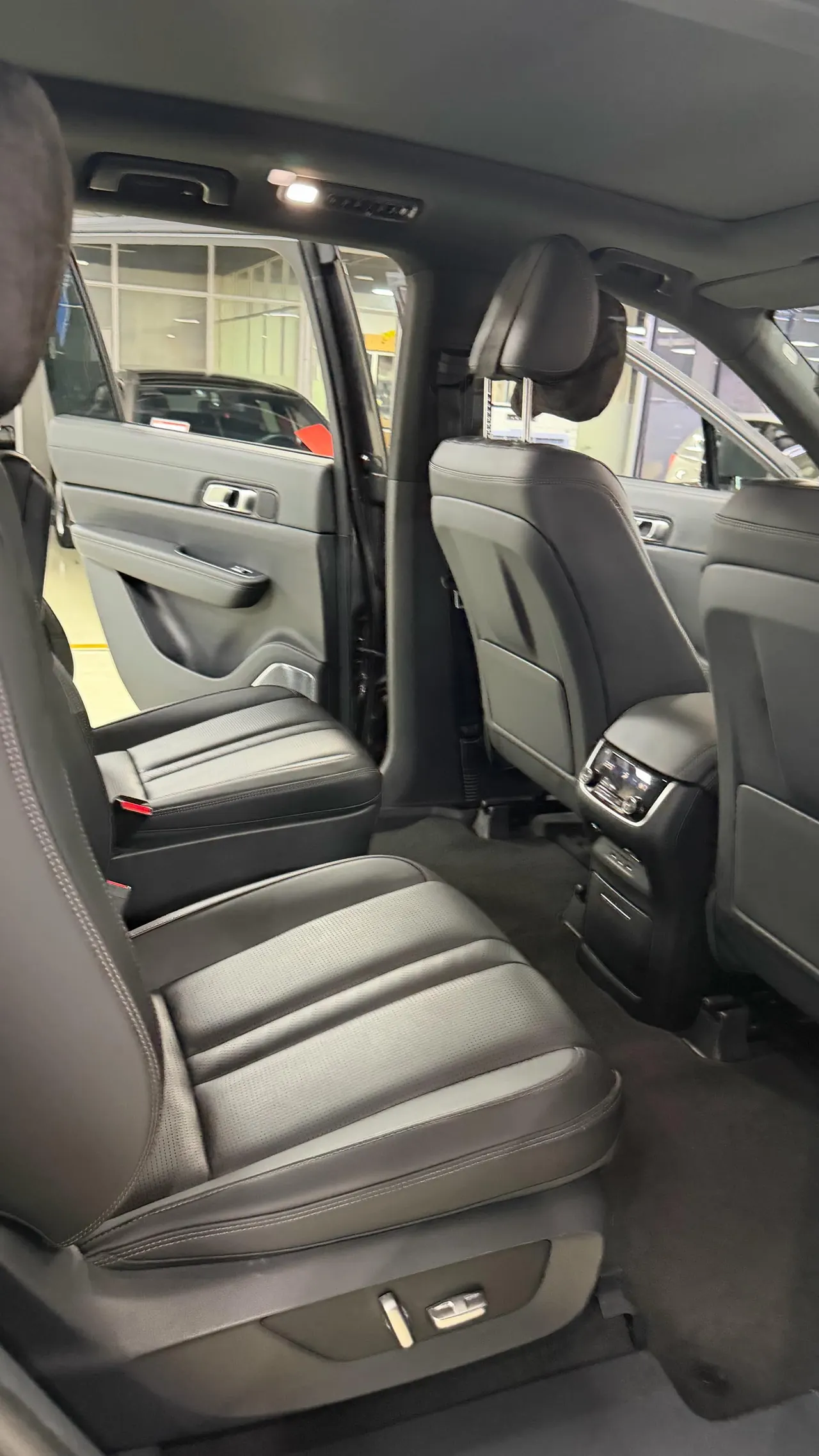 Li 2020 ONE 1.2T extended range 6-seat automatic gear 2