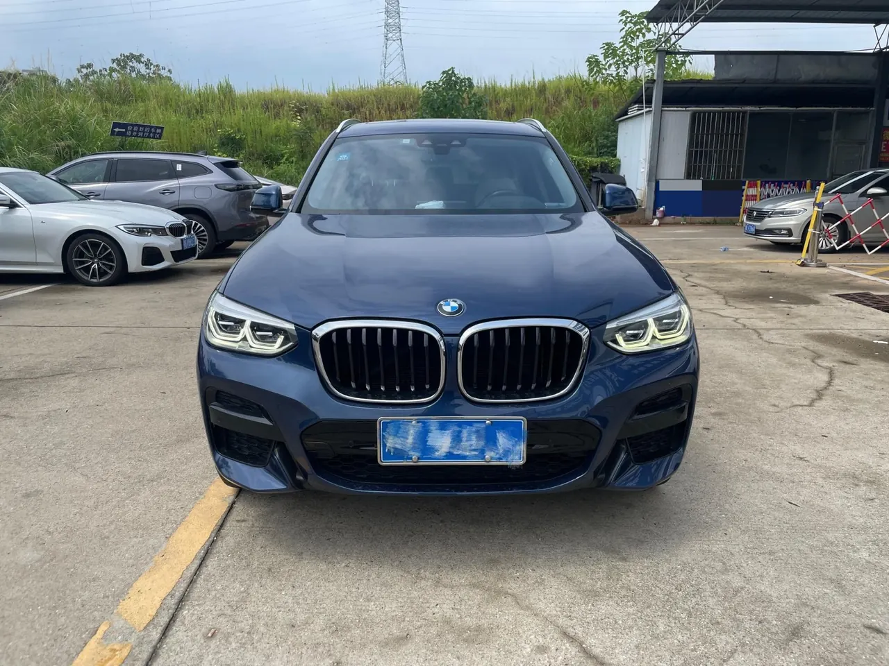 BMW 2020 X3 xDrive28i 2.0T M sports suit automatic gear 3