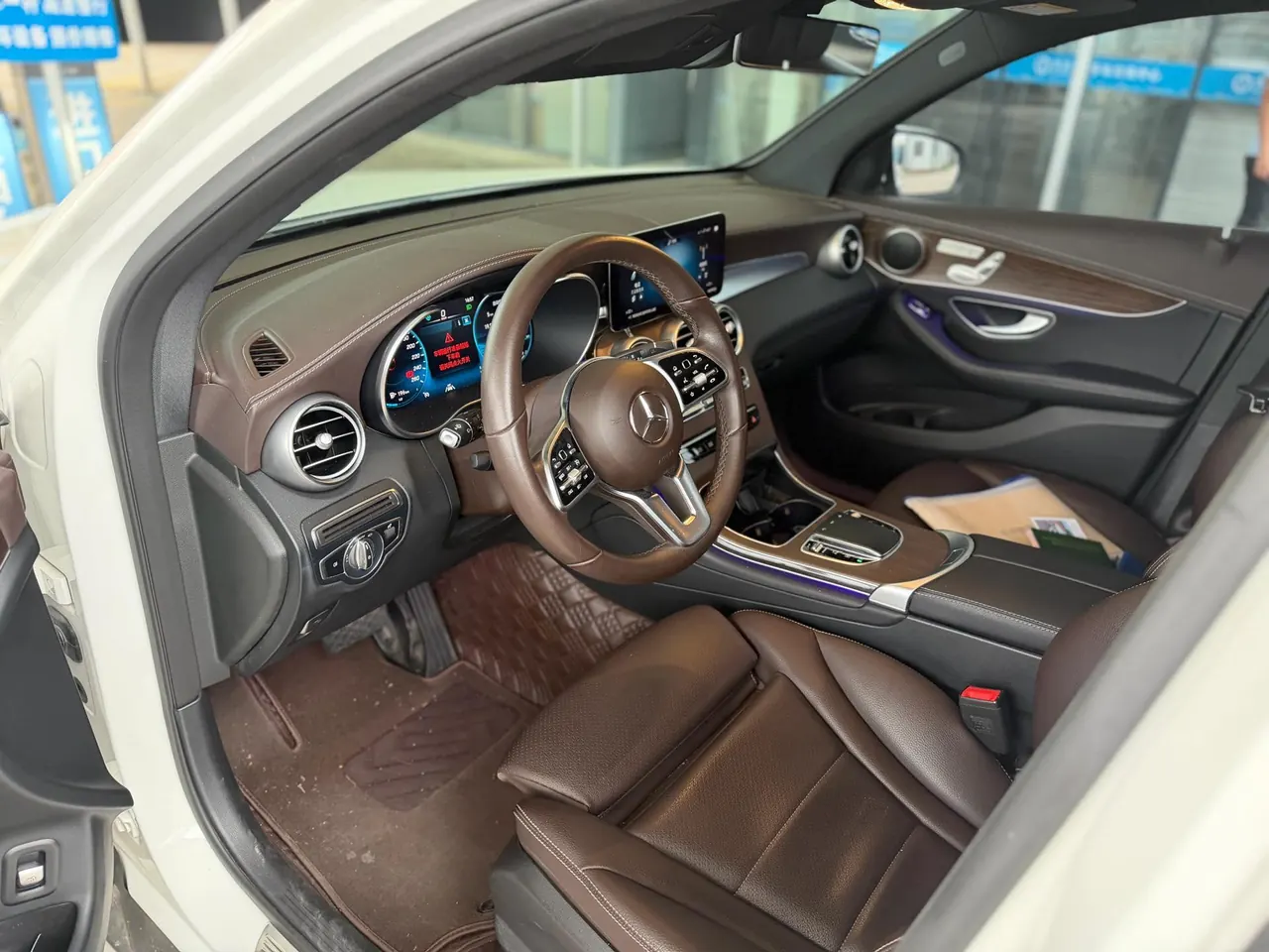 Mercedes Benz 2022 GLC 300 L 4MATIC 2.0T Dynamic Zhen Tibetan Edition Automatic Gear 3