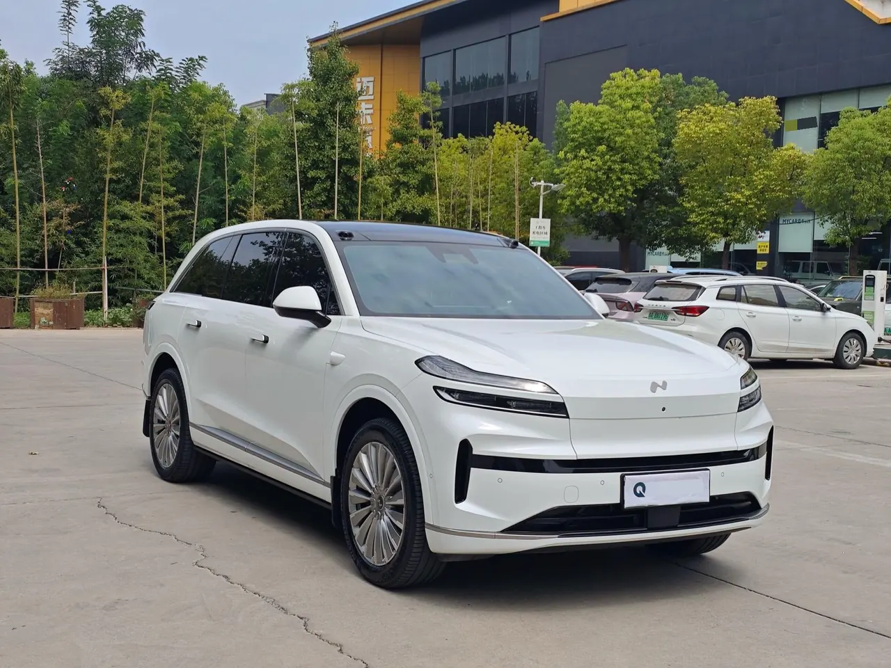 ONVO 2025 L90 Max six-seat automatic gear 3
