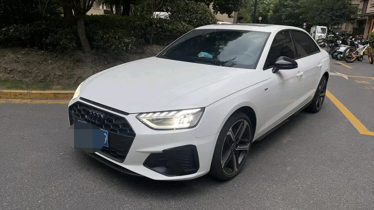 Open image lightbox: Audi 2024 A4L 2.0TFSI 40TFSI Deluxe Dynamic Automatic