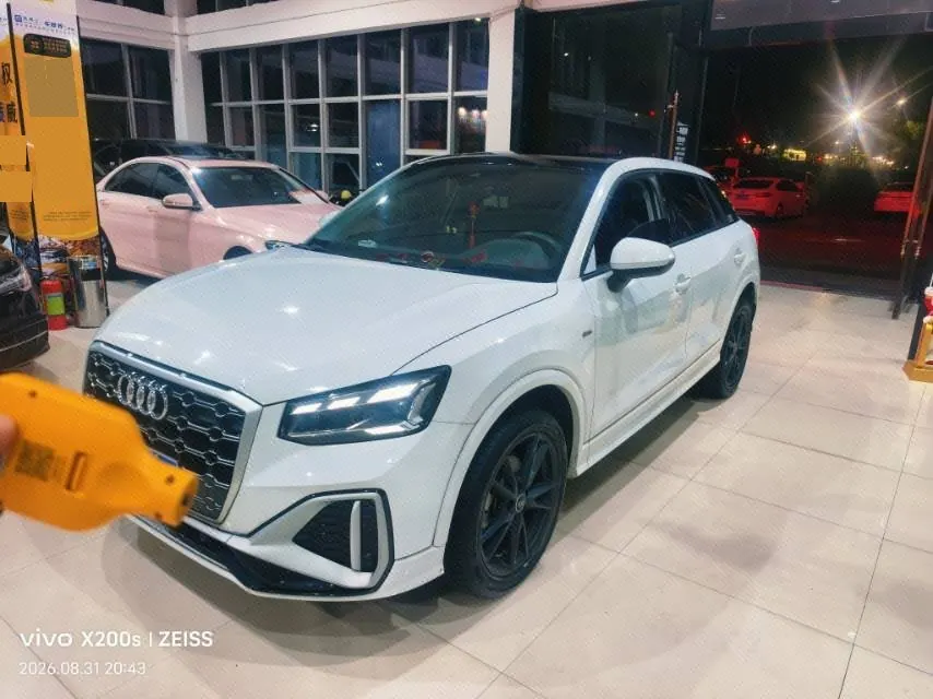 Open image lightbox: Audi 2022 Q2L 1.4TFSI 35TFSI Fashion Dynamic Automatic