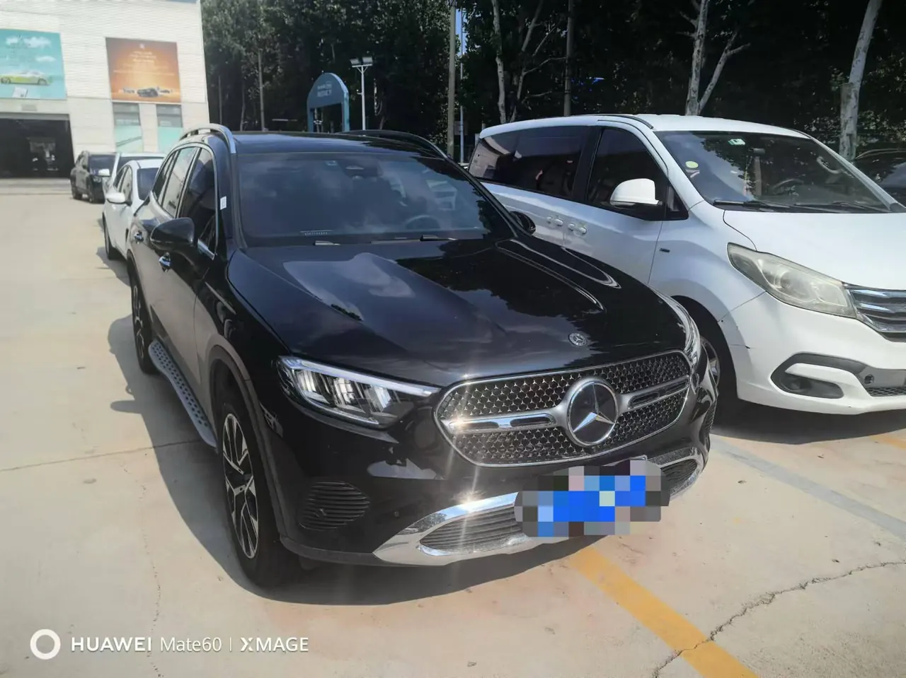 Mercedes Benz 2026 GLC 260 L 4MATIC 48V 2.0T Classic 5-seat Automatic Gear 3