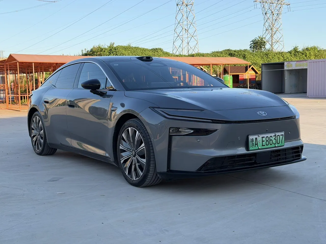 Toyota 2026 Platinum Intelligence 7 710 Ultra Laser Radar Edition Automatic Gear 3
