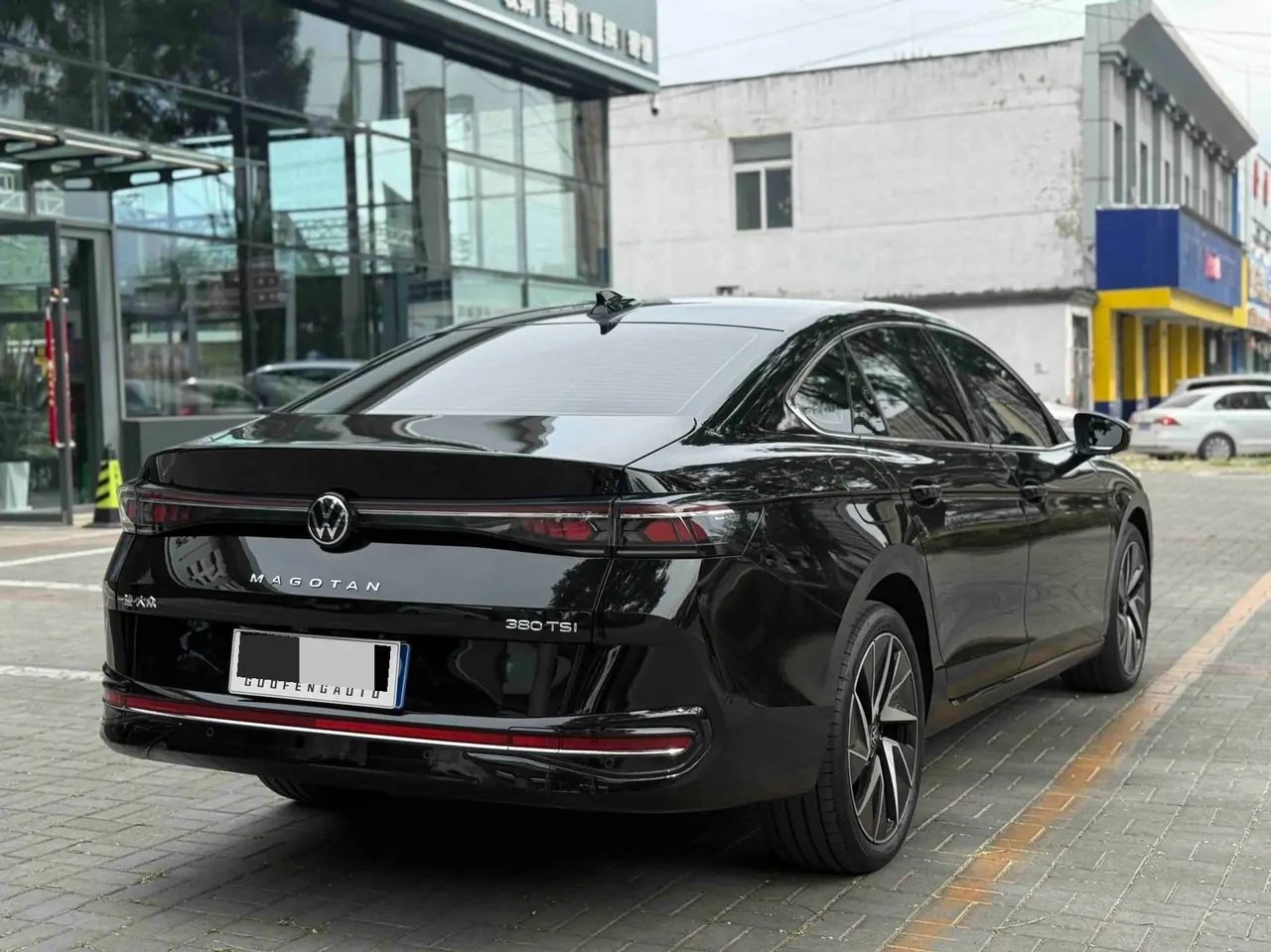 Volkswagen 2024 Magotan 2.0TSI 380TSI Extreme Edition Automatic 4