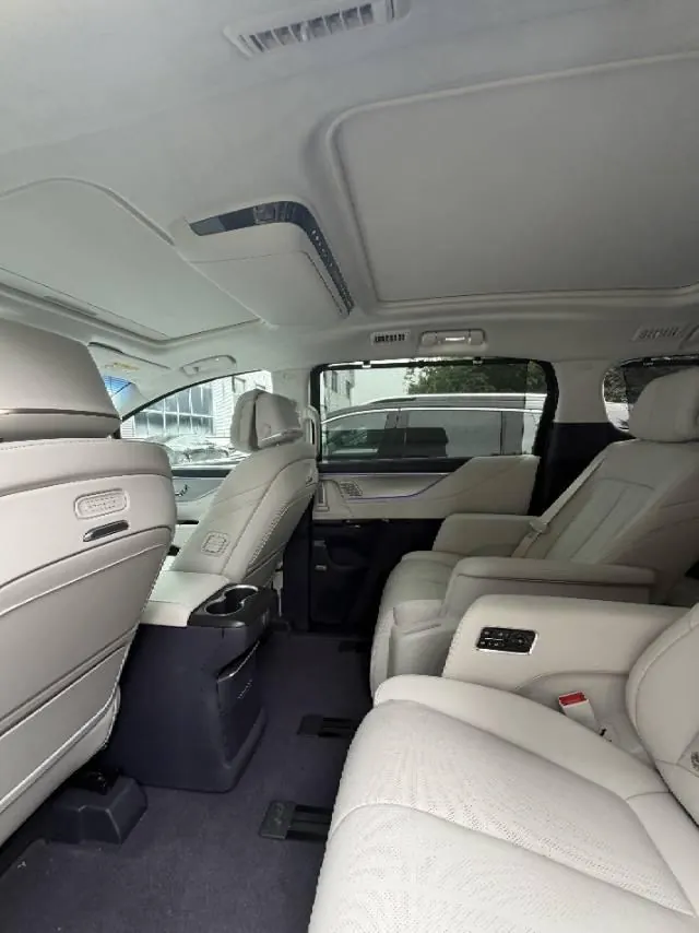 Buick 2026 GL8 Lu Zun PHEV 1.5T Luxury Edition Automatic Gear 3