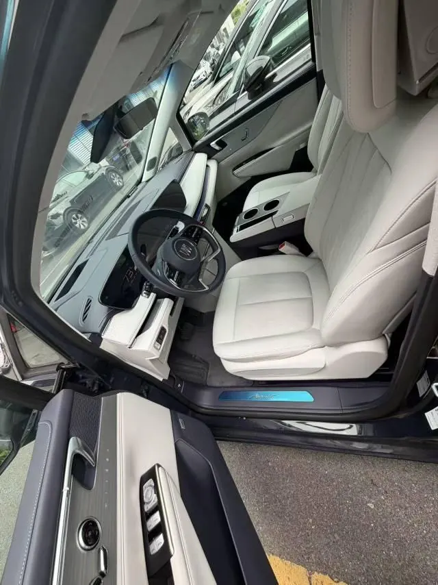 Buick 2026 GL8 Lu Zun PHEV 1.5T Luxury Edition Automatic Gear 4