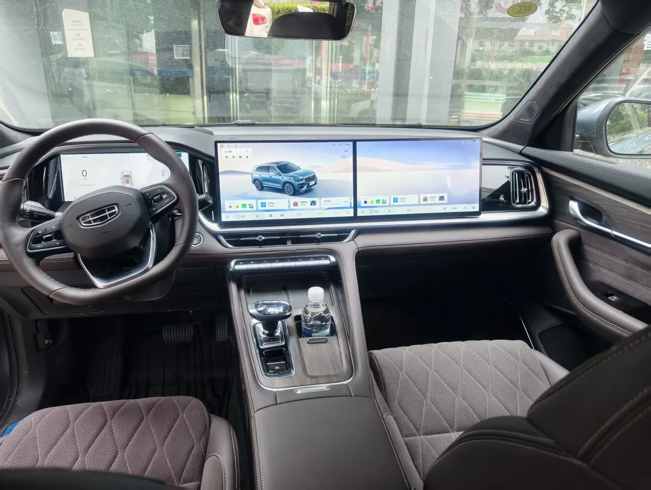 Geely 2026 XingyueL (Monjaro) 2.0TD Oriental Obsidian full moon version automatic gear 3