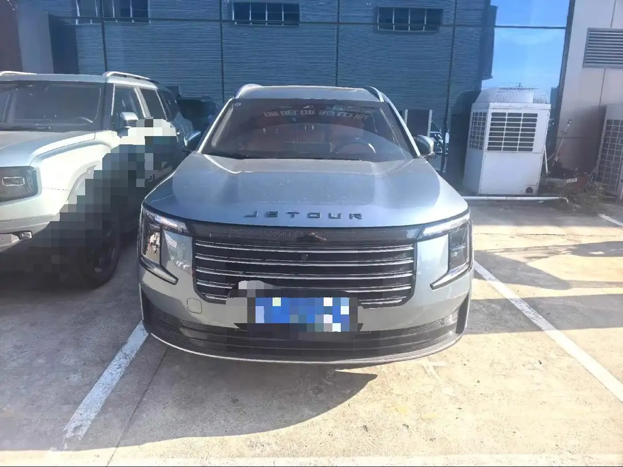 Jetour 2026 X70 PLUS 1.5T Premium Edition 7-seat Automatic Gear 2