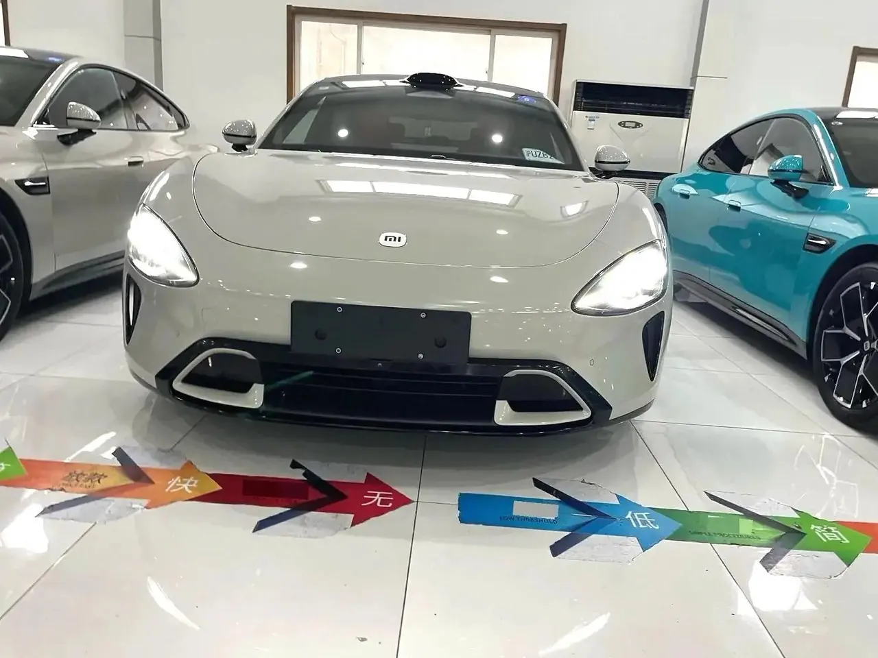MI 2024 SU 7 800km 4-wheel drive ultra-long endurance high-end smart driving Max version automatic gear 2