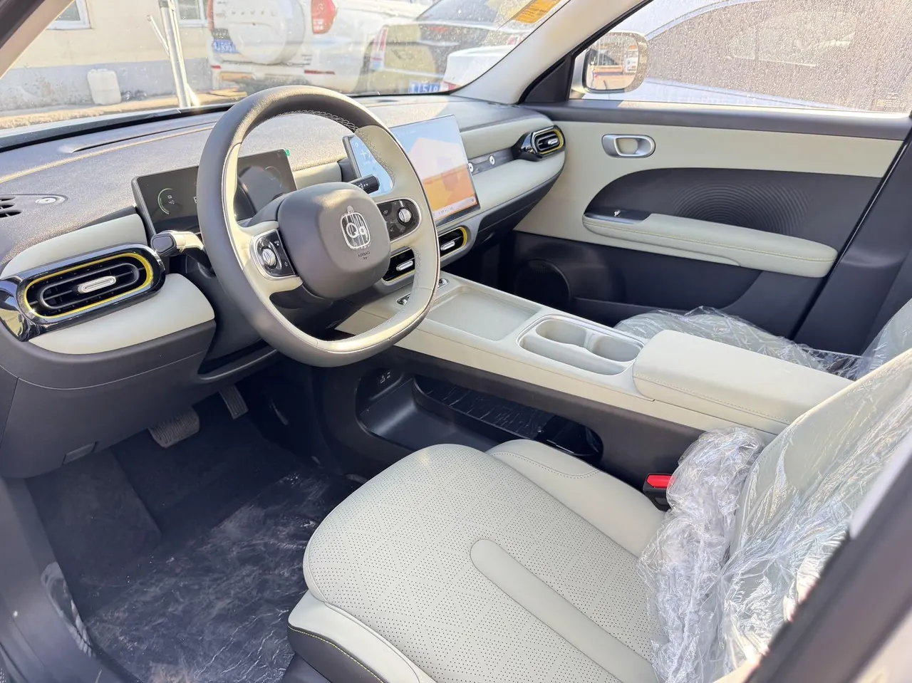Chery 2026 QQ3 EV 310 Enthusiast Edition Automatic Transmission 3