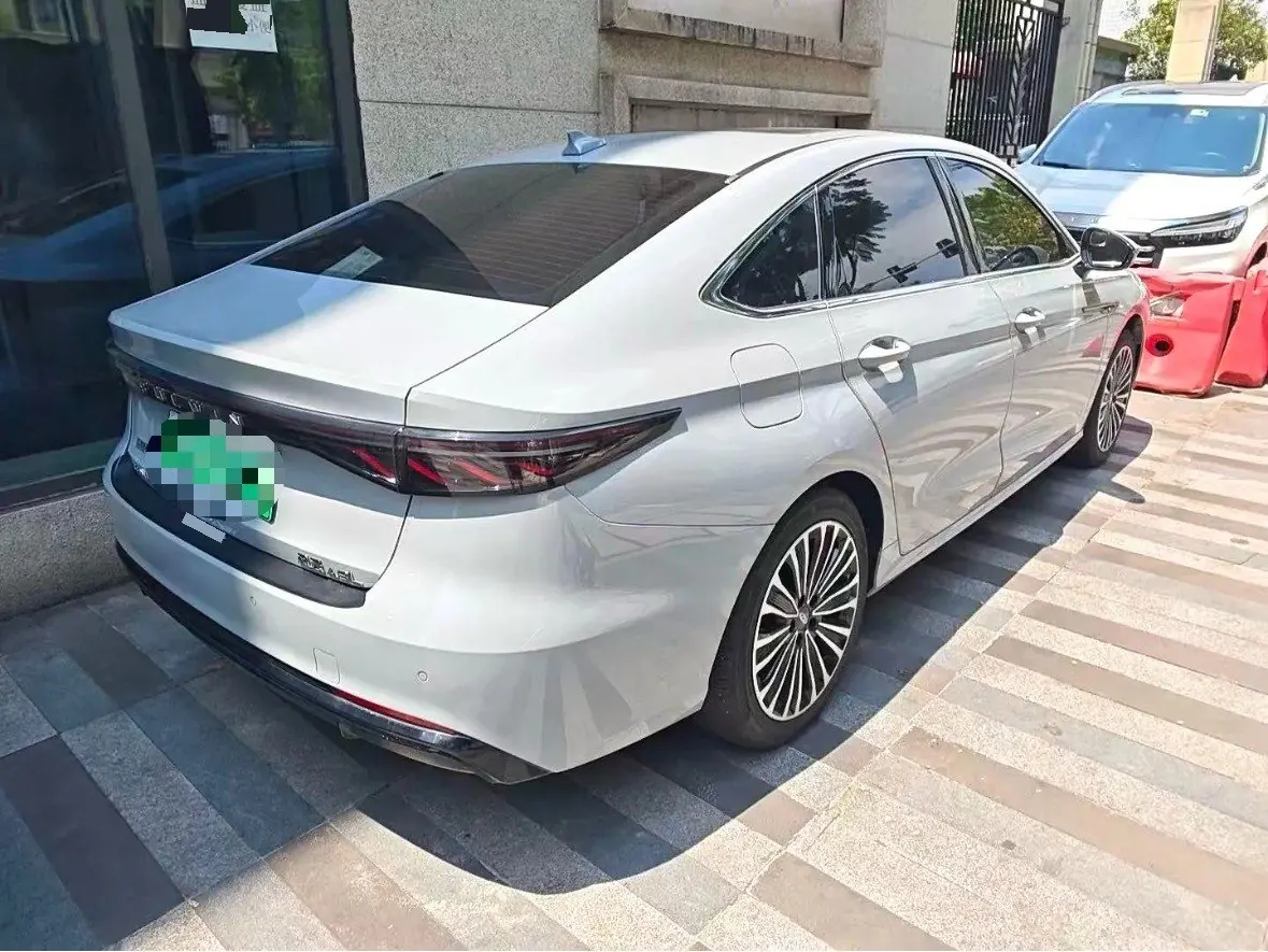 Chery 2025 Fengyun A8L 1.5TGDI 145km Luxury Automatic Gear 5