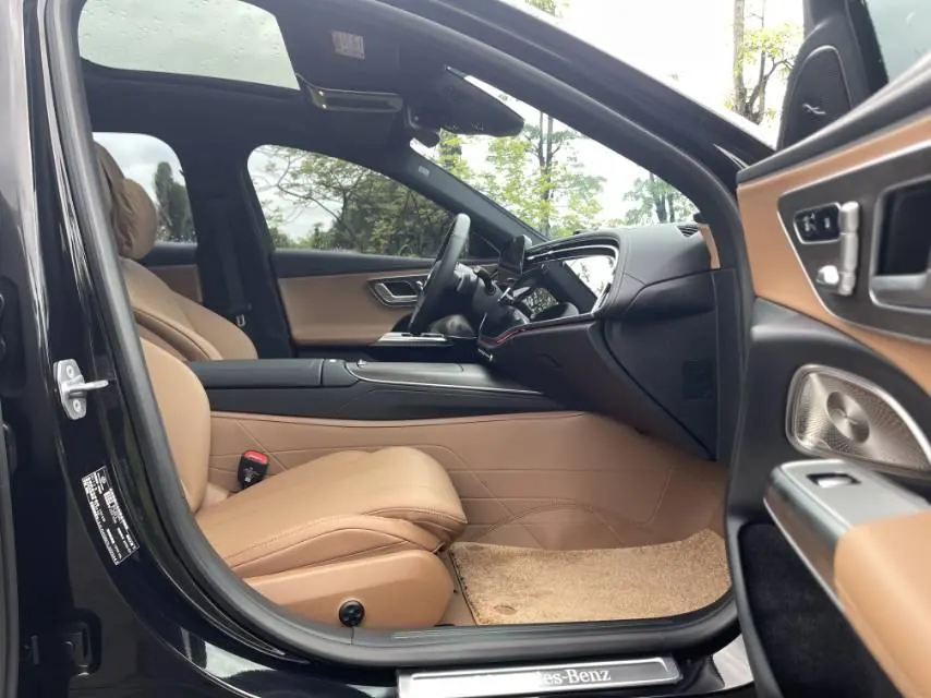 Mercedes Benz E-Class 2026 model E 300 L 48V 2.0T Luxury Edition Automatic 3